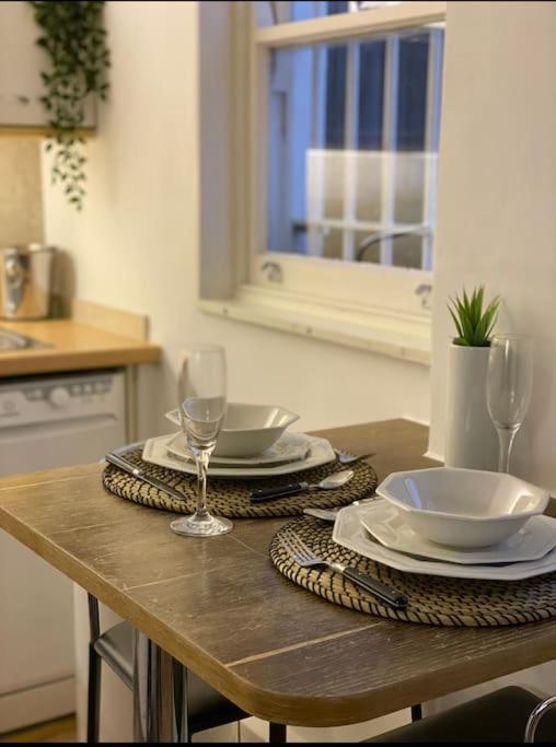 Spacious Flat In The Most Desirable Area Of London Eksteriør bilde