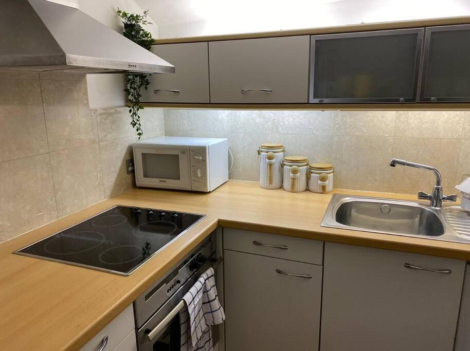 Spacious Flat In The Most Desirable Area Of London Eksteriør bilde
