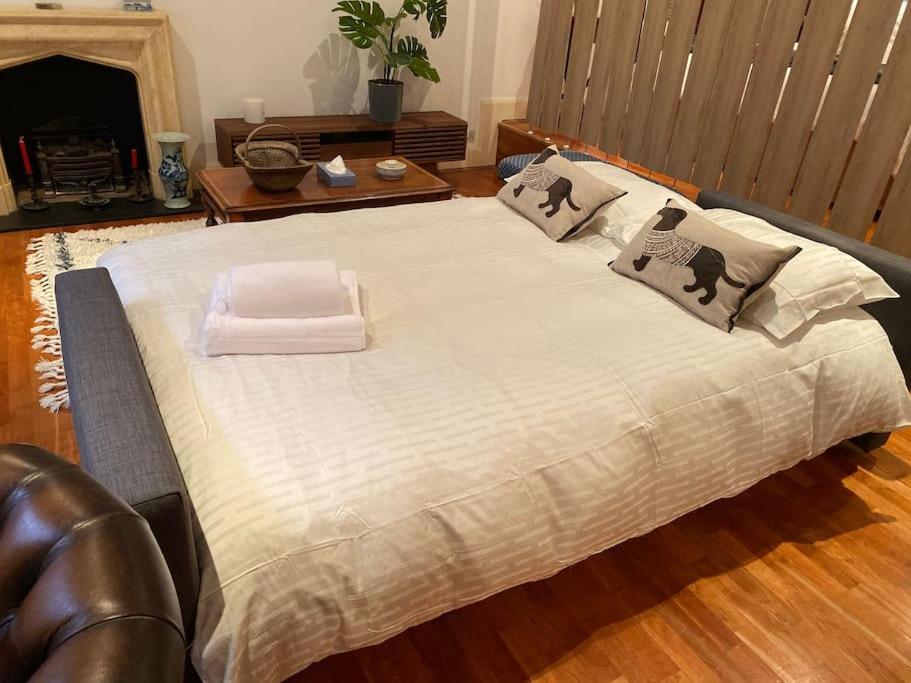 Spacious Flat In The Most Desirable Area Of London Eksteriør bilde