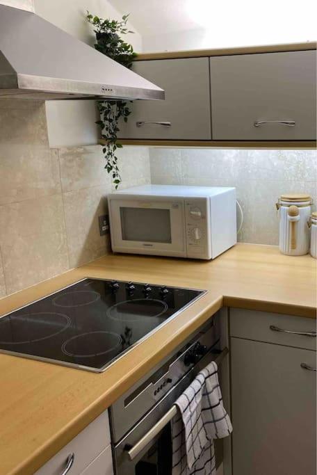 Spacious Flat In The Most Desirable Area Of London Eksteriør bilde